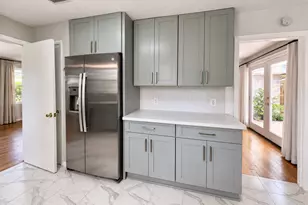 5025 Hazelton St, Houston, TX 77035 - Photo 14