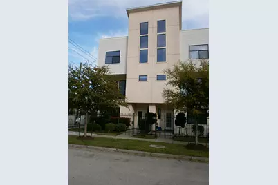 703 St Charles Street, Houston, TX 77003 - Photo 1