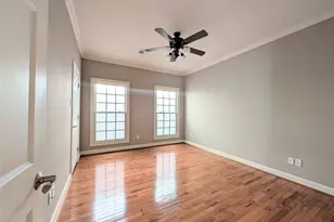 5511 Val Verde St, Houston, TX 77056 - Photo 12