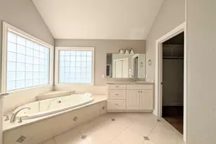 5511 Val Verde St, Houston, TX 77056 - Photo 22