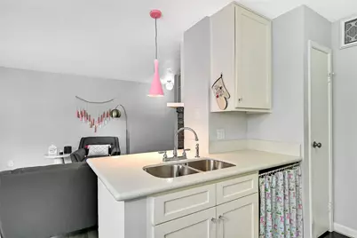 1500 Bay Area Boulevard #346, Houston, TX 77058 - Photo 10