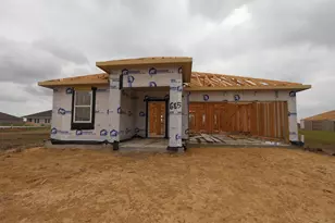685 Daniels Lk Ln, Dayton, TX 77535 - Photo 2