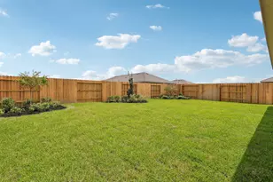 685 Daniels Lk Ln, Dayton, TX 77535 - Photo 20