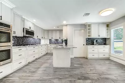 1904 Nursery Road, The Woodlands, TX 77380 - Photo 14
