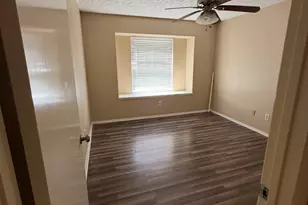 14314 S Quiet Town Ln W, Sugar Land, TX 77498 - Photo 8