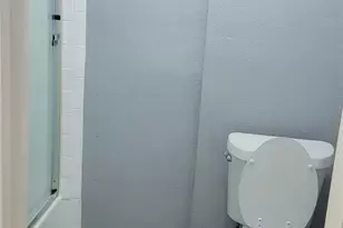 2110 Wilcrest Dr, Houston, TX 77042 - Photo 20