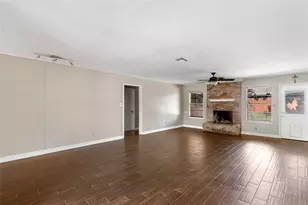 29302 Stapleford St, Spring, TX 77386 - Photo 12