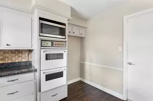 29302 Stapleford St, Spring, TX 77386 - Photo 18