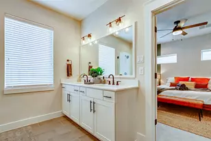 5330 Donovan Gdns Ln, Houston, TX 77091 - Photo 30