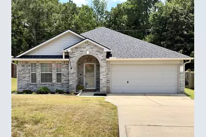 5496 N Buffalo Circle, Willis, TX 77378 - Photo 2