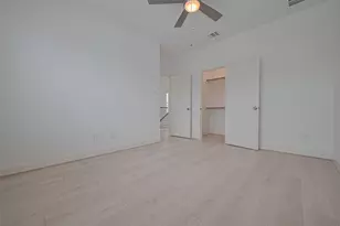 8913 Grovner Pl, Houston, TX 77055 - Photo 36