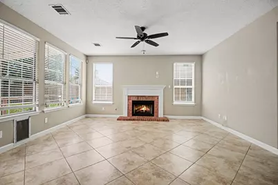 2212 Palm Lagoon Drive, League City, TX 77573 - Photo 8