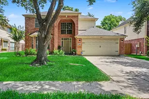 2212 Palm Lagoon Dr, League City, TX 77573 - Photo 2