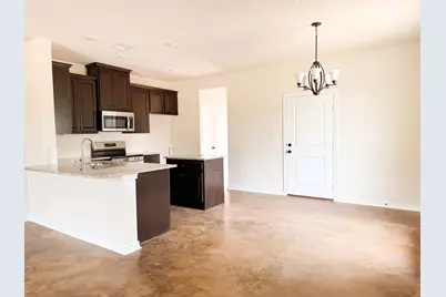 555 Pineview Circle, Jewett, TX 75846 - Photo 4