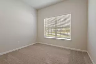 25527 Blooming Hazel Dr, Cleveland, TX 77328 - Photo 16