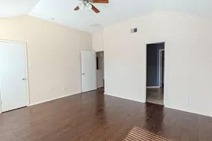 2843 Oakland Brook St, Houston, TX 77038 - Photo 14
