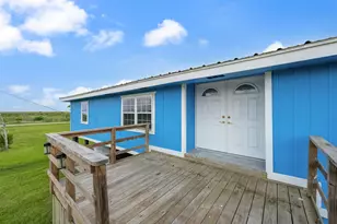 2534 Bastrop, Angleton, TX 77515 - Photo 4