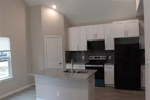 9810 Arbor Oak, Willis, TX 77318 - Photo 6