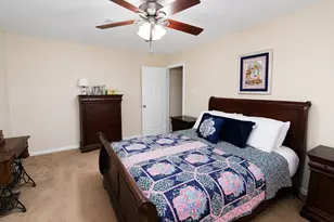 1704 Redwood Cir, Alvin, TX 77511 - Photo 18