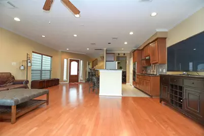 1375 Ella Place, Houston, TX 77008 - Photo 8