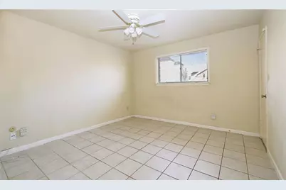 6202 Skyline #32, Houston, TX 77057 - Photo 8