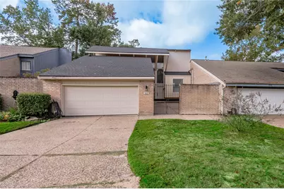 658 Cherry Hills, Huntsville, TX 77340 - Photo 2