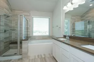 239 Biltmore Loop, Montgomery, TX 77316 - Photo 26