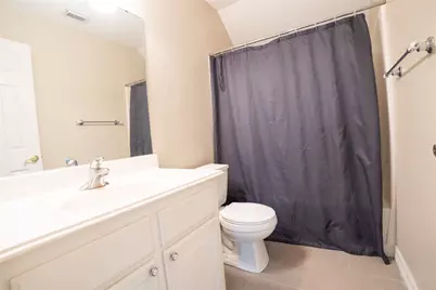 205 W Bronco Bend, Angleton, TX 77515 - Photo 20