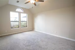 205 W Bronco Bend, Angleton, TX 77515 - Photo 12