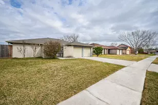 1114 Blue Diamond Dr, Missouri City, TX 77489 - Photo 1