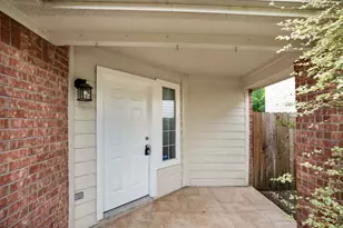 7215 Cool Springs Ct, Magnolia, TX 77354 - Photo 2