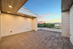 20 Crain Sq Blvd, Houston, TX 77025 - Photo 30
