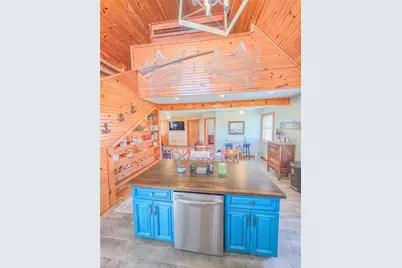 376 Haddock Drive, Palacios, TX 77465 - Photo 8