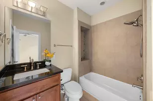 510 Jackson Hill St, Houston, TX 77007 - Photo 6