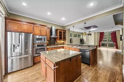 510 Jackson Hill Street, Houston, TX 77007 - Photo 10