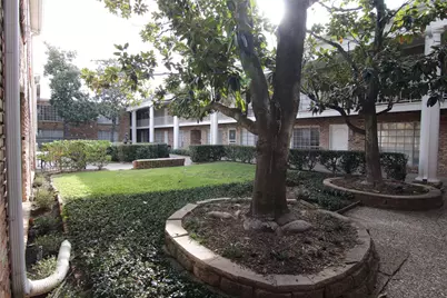 2101 Fountain View Drive #35, Houston, TX 77057 - Photo 16