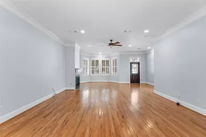 1325 W 23rd Street, Houston, TX 77008 - Photo 10