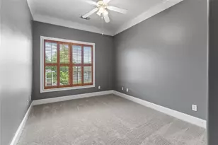 1325 W 23rd St, Houston, TX 77008 - Photo 28