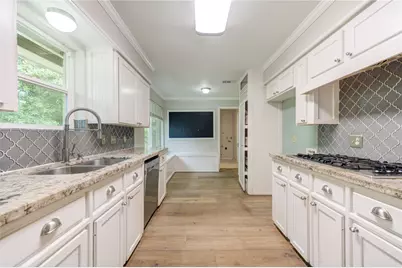 5019 Oak Forest Drive, Houston, TX 77018 - Photo 14