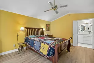 9403 Denbury Way, Houston, TX 77025 - Photo 18