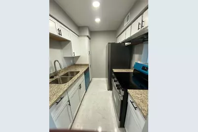 8431 Hearth Drive, Houston, TX 77054 - Photo 2