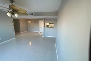 8431 Hearth Dr, Houston, TX 77054 - Photo 6