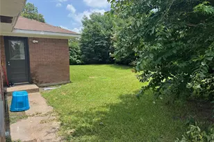 217 W Twickenham Trail, Houston, TX 77076 - Photo 6