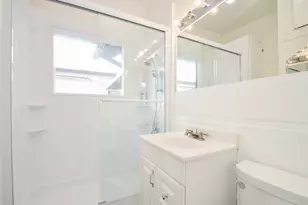 3211 Beauchamp St, Houston, TX 77009 - Photo 18