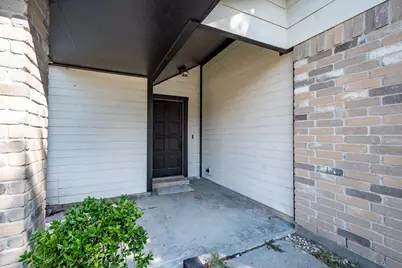 911 Briarcreek Drive, Baytown, TX 77521 - Photo 24