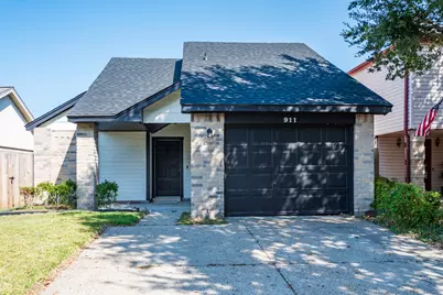 911 Briarcreek Drive, Baytown, TX 77521 - Photo 20