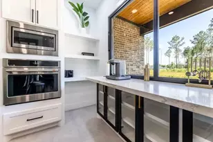 51 Rd 6613, Dayton, TX 77535 - Photo 10