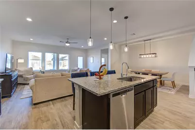 8203 Sugar Cane Lane, Rosharon, TX 77583 - Photo 6