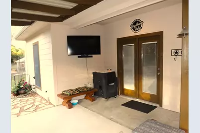 4443 Highway 90, Alleyton, TX 78935 - Photo 20