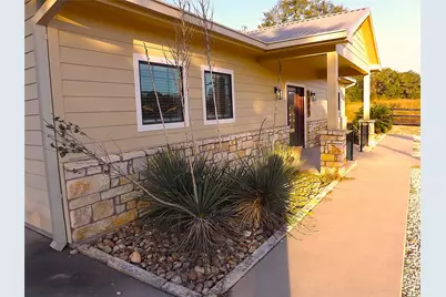 4443 Highway 90, Alleyton, TX 78935 - Photo 32